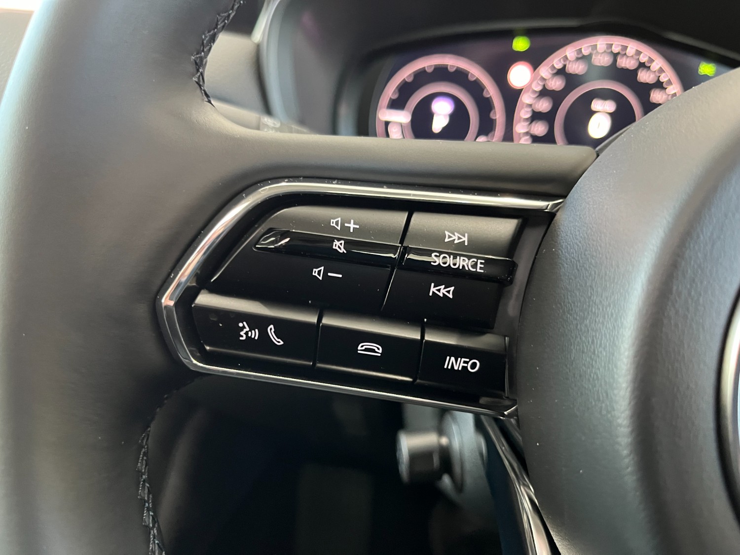 2024 Mazda CX-60 KH G40e GT SUV Image 27