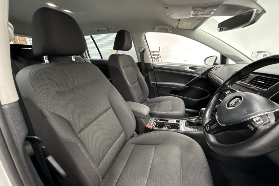 2019 MY19.5 Volkswagen Golf 7.5 110TSI Comfortline SUV Image 21