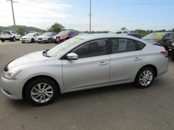2014 Nissan Pulsar B17 ST Sedan