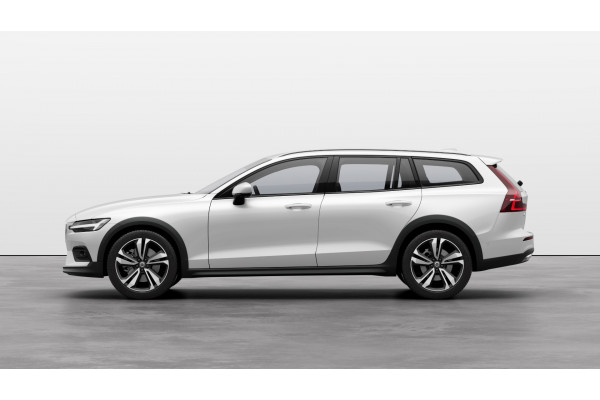 2024 MY25 Volvo V60 Cross Country  Ultra B5 Bright Wagon Image 2