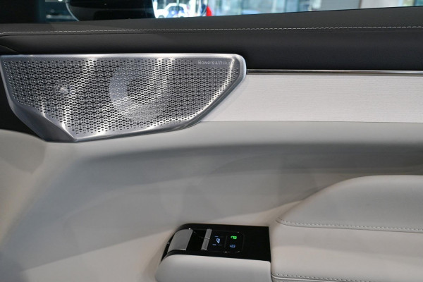 2026 Volvo ES90  Ultra Single Motor Sedan Image 18