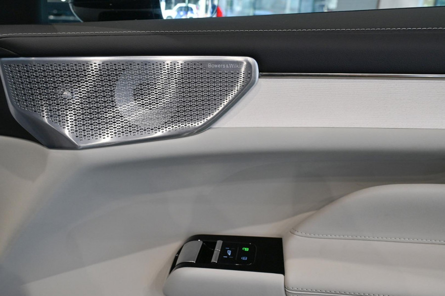 2026 Volvo ES90  Ultra Single Motor Sedan Image 18