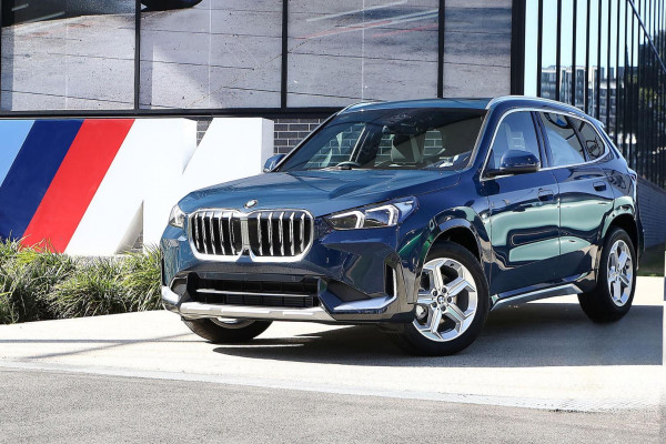 BMW X1 sDrive18i U11