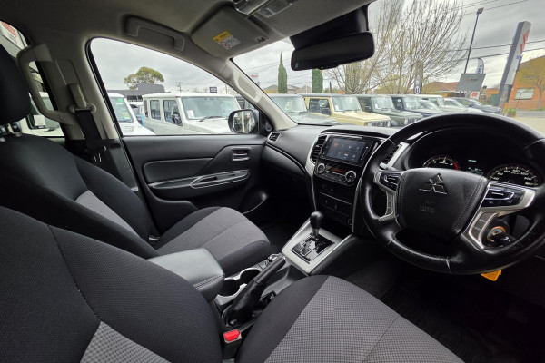 2022 MY22.5 Mitsubishi Triton MR GLX-R Ute Image 16