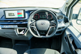 2024 LDV Deliver 9  12-Seat Bus