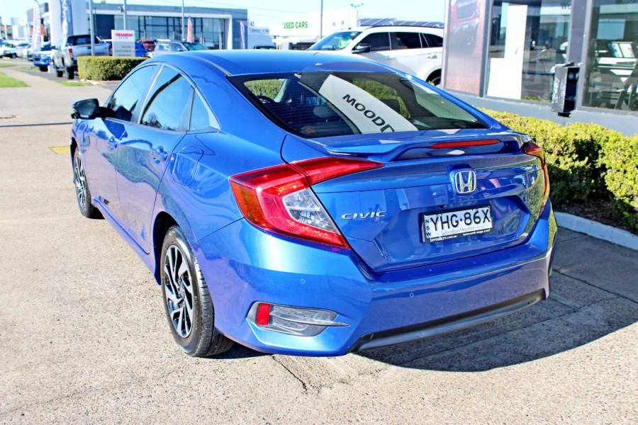 2017 MY16 Honda Civic 10th Gen VTi-S Sedan Image 6