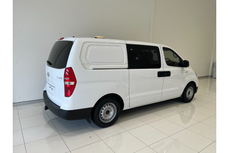 2015 MY16 Hyundai iLoad TQ3-V Series II  Van