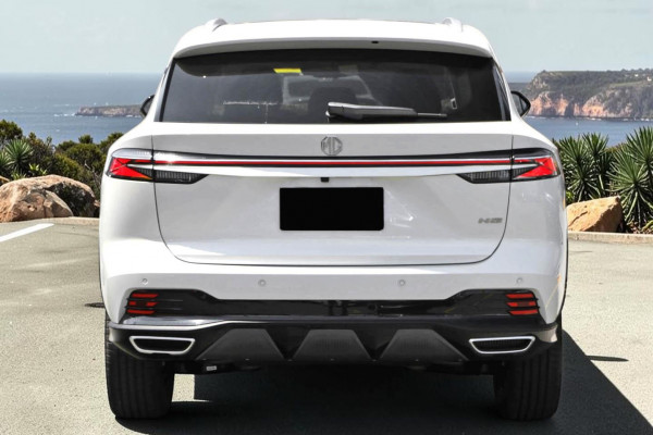 2025 MG HS AS33 Essence SUV Image 3