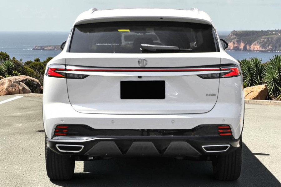 2025 MG HS AS33 Essence SUV Image 3
