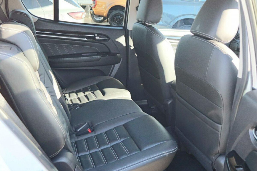 2020 MY19 Isuzu MU-X LS-T SUV Image 9