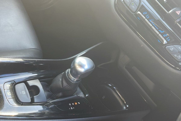 2017 Toyota C-HR NGX10R Koba SUV Image 15