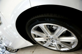 2017 Volvo V40 M Series D4 Inscription Hatchback