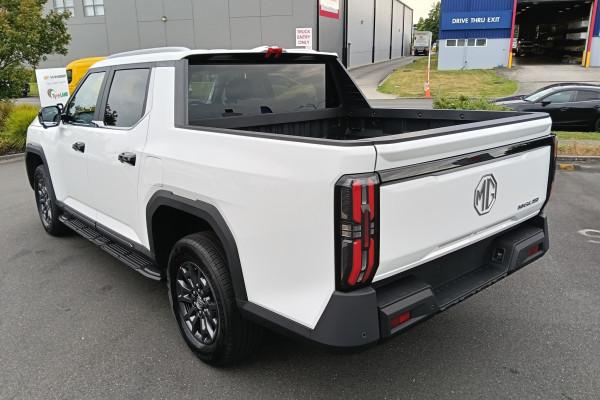 2026 MG U9 Explore Ute Image 4