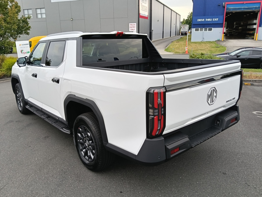 2026 MG U9 Explore Ute Image 4