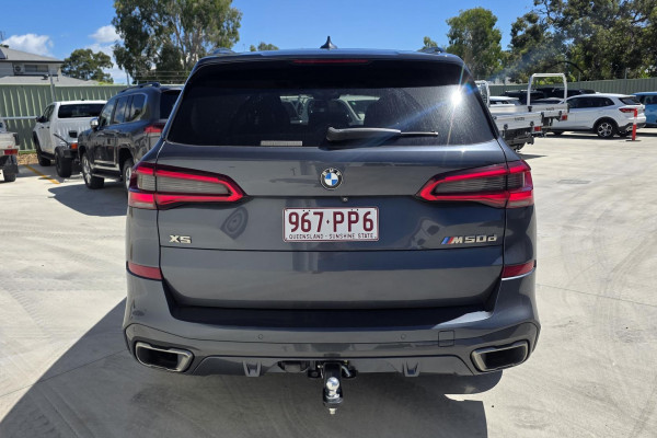 2019 BMW X5 G05 M50d SUV Image 4