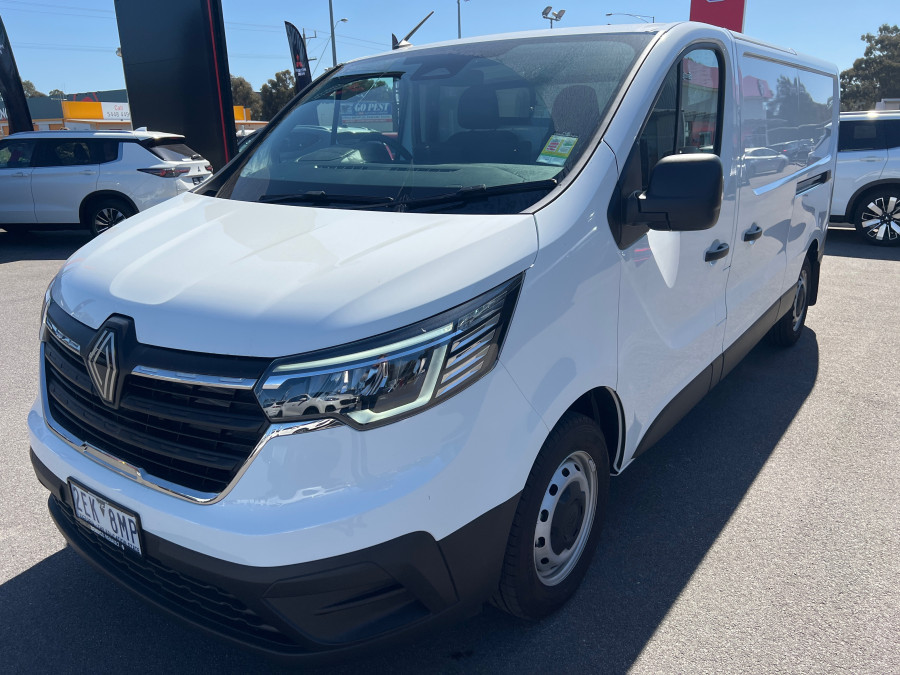 2025 Renault Trafic X82 Pro Van Image 1