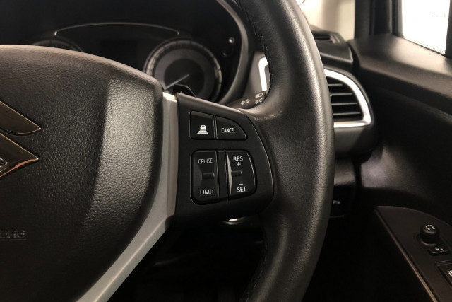 2023 Suzuki S-Cross JYB Hatch Image 15