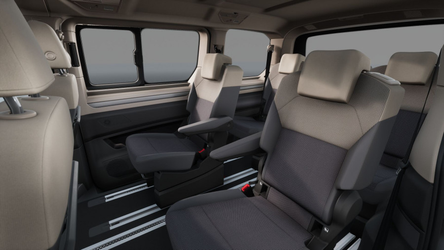 2025 Volkswagen Multivan T7 TDI360 Life SWB People Mover Image 17