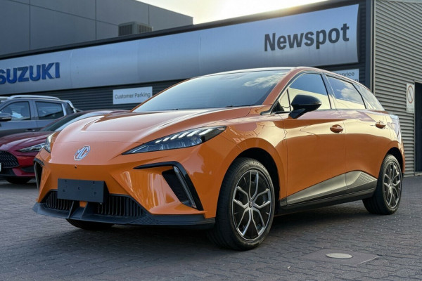 2024 MG MG4 MEH32 Essence 64 Hatch