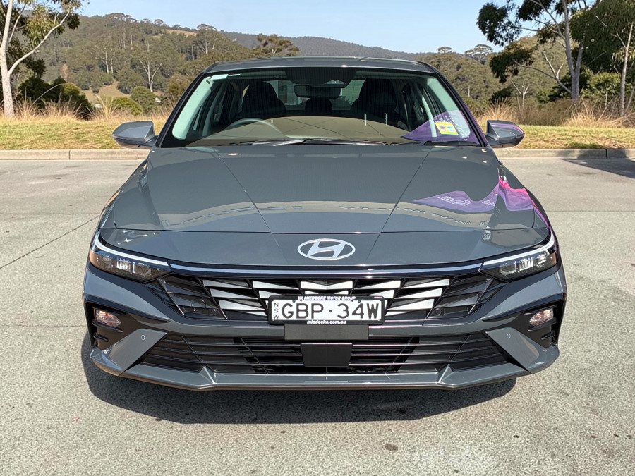 2025 Hyundai i30 CN7.V2  Sedan Image 2