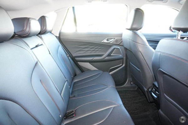 2024 MY24.5 MG HS AS33 Excite SUV Image 16