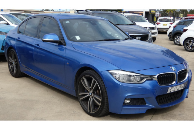 2016 BMW 330i F30 LCI LUXURY LINE Sedan Image 1