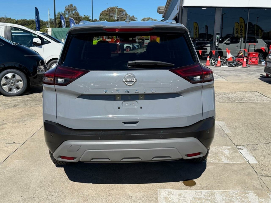 2025 Nissan X-Trail T33 ST-L SUV Image 5