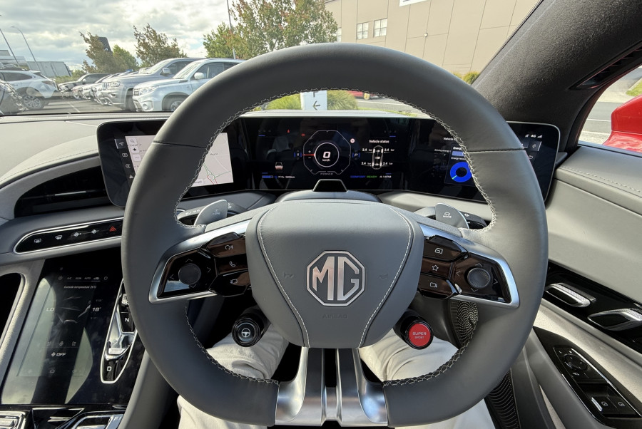 2025 MG Cyberster 77Kw EV Convertible Image 11