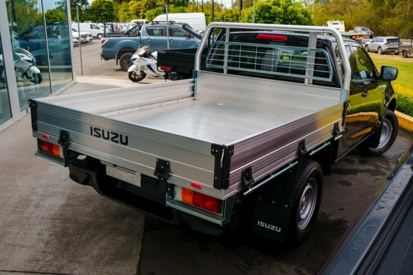 2026 MY25.5 Isuzu D-MAX RG SX Cab Chassis Image 2