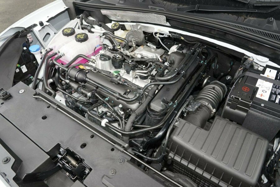 2025 MG ZS ZS32 Essence SUV Image 12
