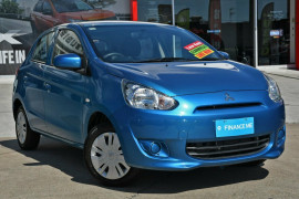Mitsubishi Mirage ES LA