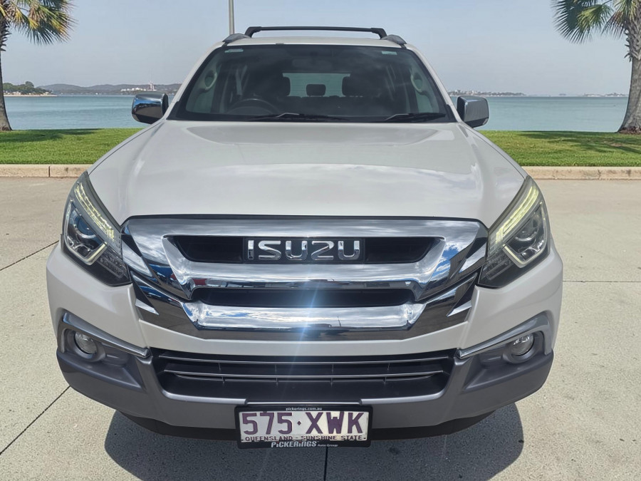 2018 Isuzu MU-X LS-T SUV Image 2