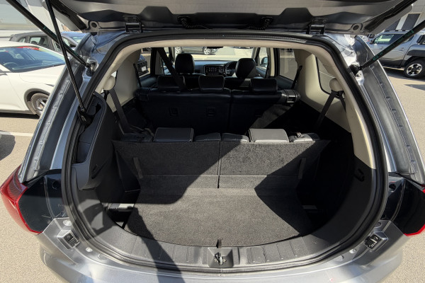 2018 MY18.5 Mitsubishi Outlander ZL Exceed SUV Image 13