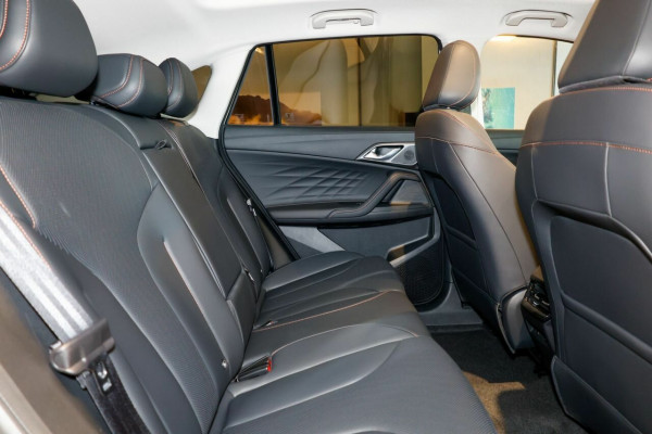 2025 MG HS AS33P Super Hybrid Essence SUV Image 7