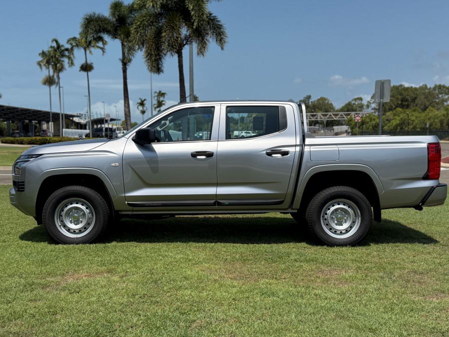 2026 Mitsubishi Triton MV GLX Ute Image 5
