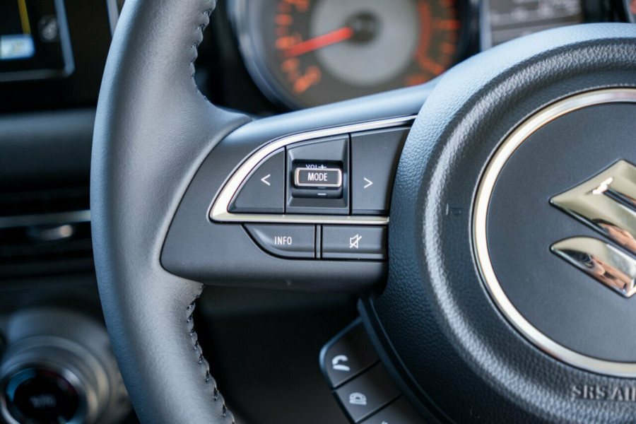 2025 Suzuki Jimny JB74 GLX Coupe Image 10