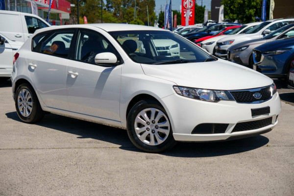 2011 MY12 Kia Cerato TD Si Hatch Image 1