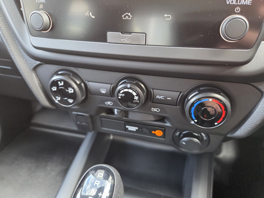 2026 Isuzu D-MAX RG SX Cab Chassis Image 15