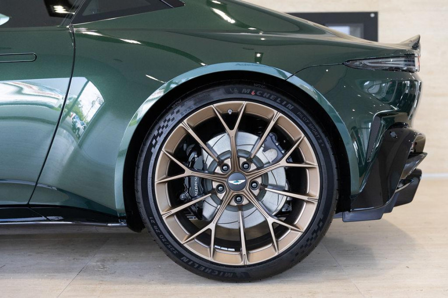 2026 MY26.5 Aston Martin Vantage  S Coupe Image 28