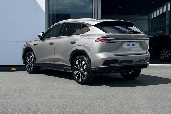 2026 MG HS Essence Hybrid+ SUV Image 5