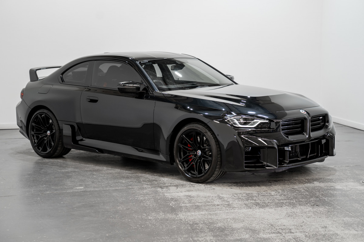 2023 BMW M2 Coupe Image 6