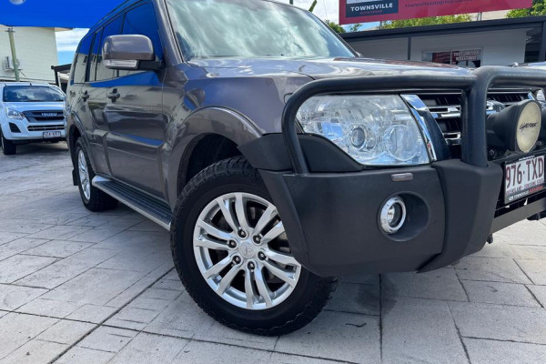2013 MY14 Mitsubishi Pajero NW VR-X SUV