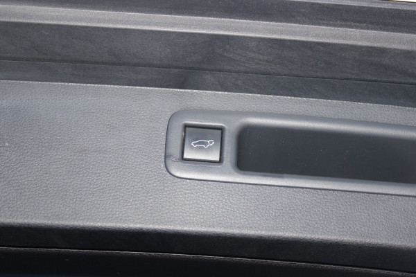 2023 Toyota Kluger AXUH78R GXL SUV Image 9