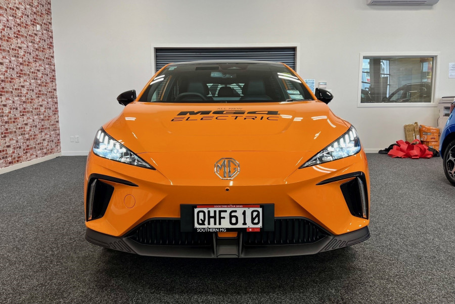 2023 MG MG4 Essence Long range (530km) Hatch Image 6
