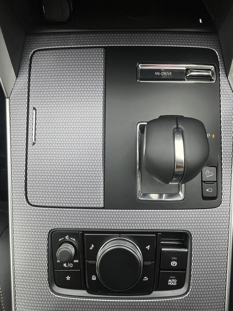2024 Mazda CX-80 KL G40e GT SUV Image 45