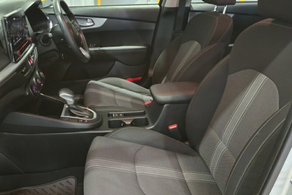 2022 Kia Cerato BD Sport+ Hatch Image 17