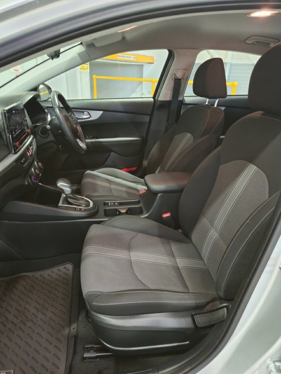 2022 Kia Cerato BD Sport+ Hatch Image 17