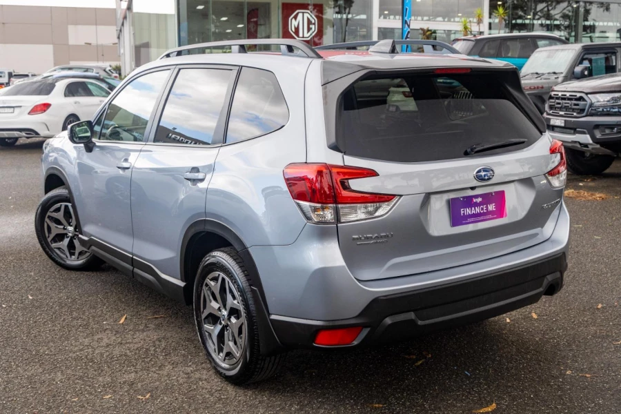 2024 Subaru Forester S5 2.5i SUV Image 2