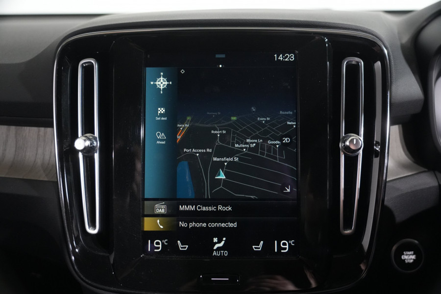 2020 Volvo XC40 XZ T4 Inscription SUV