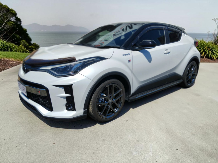 2022 MY21 Toyota C-HR ZYX10R GR Sport SUV Image 3